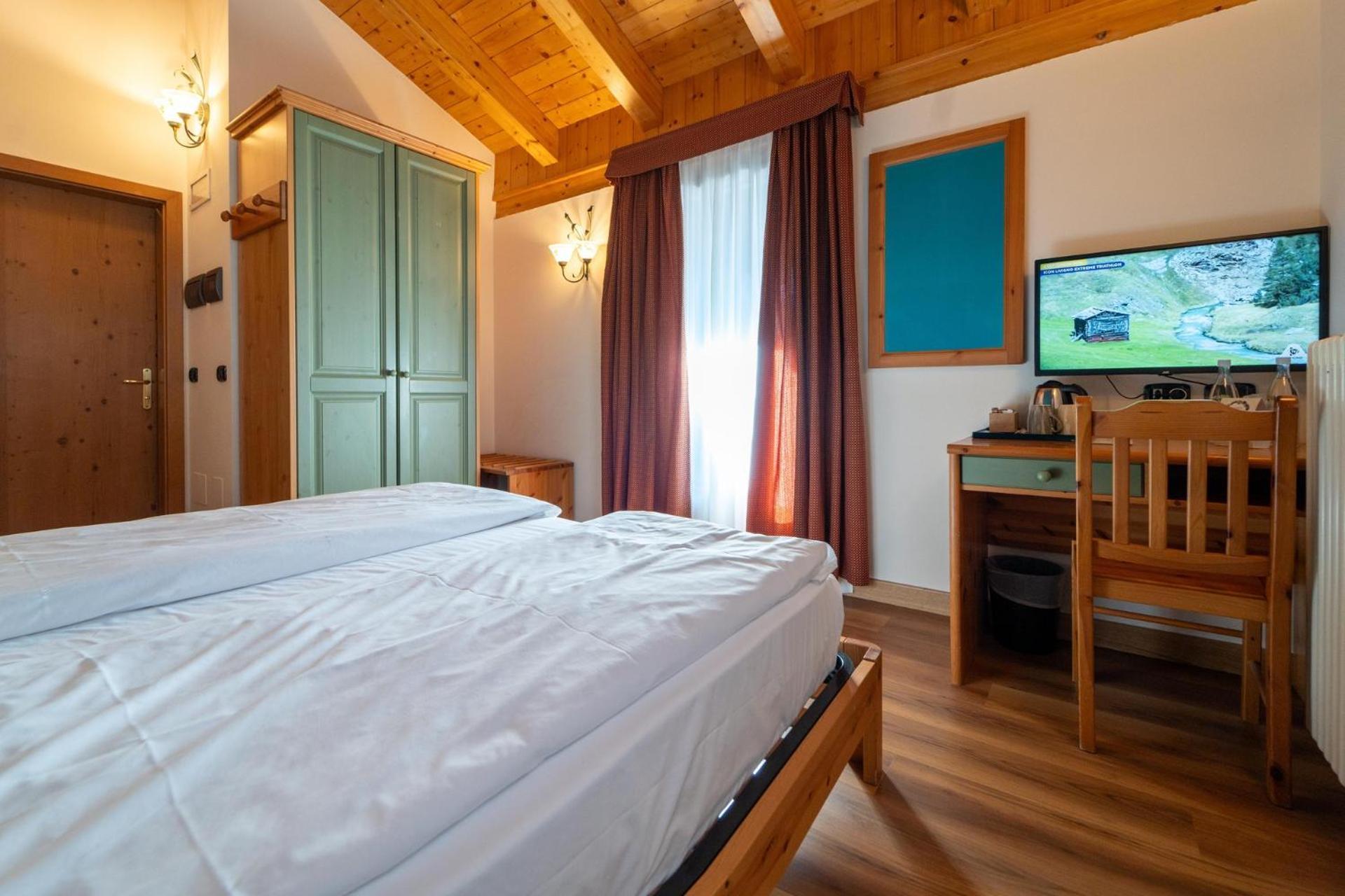 Hotel Primula Ливиньо Екстериор снимка