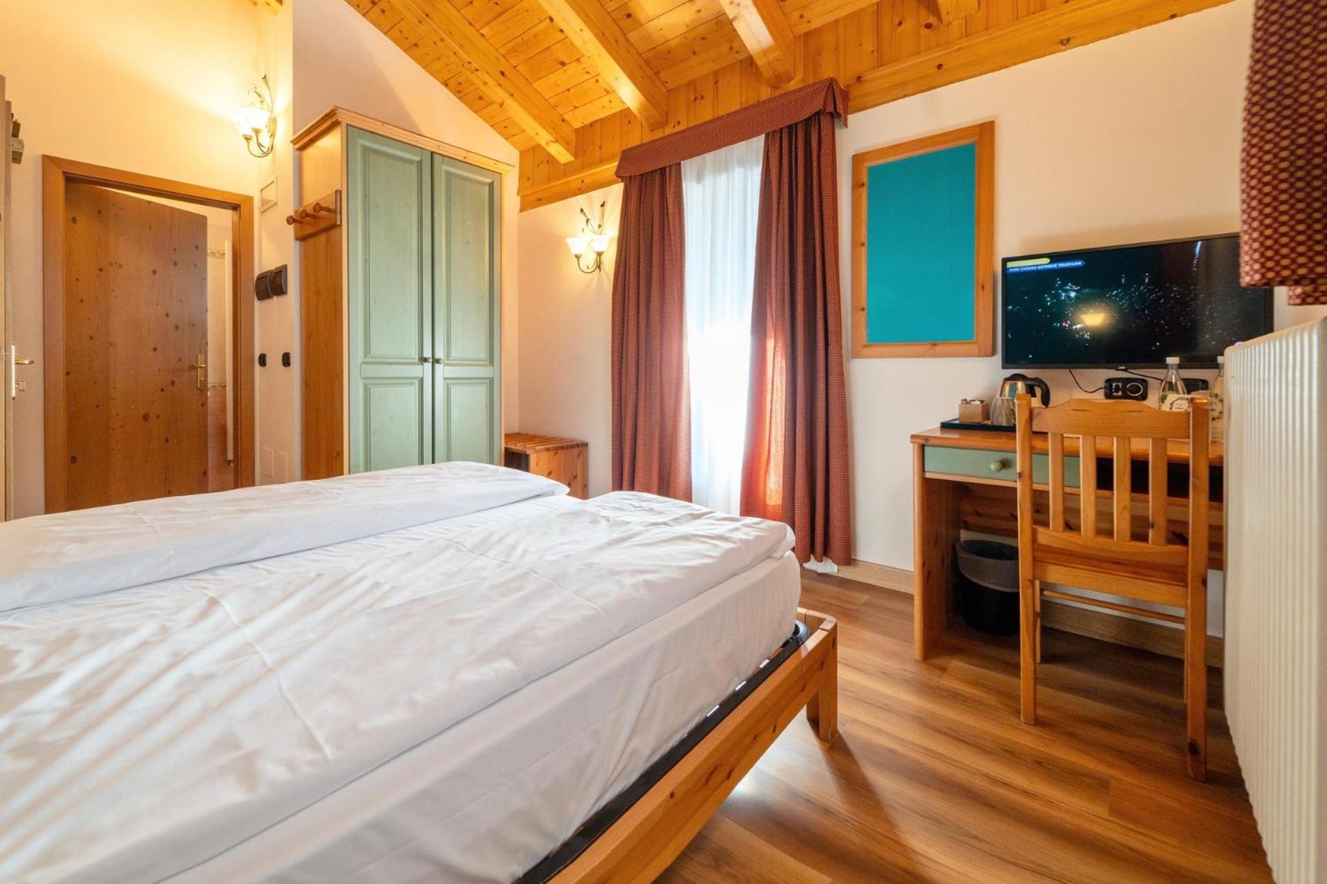 Hotel Primula Ливиньо Екстериор снимка